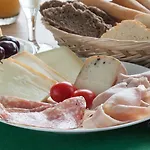 Relais Margherita Отель 3*