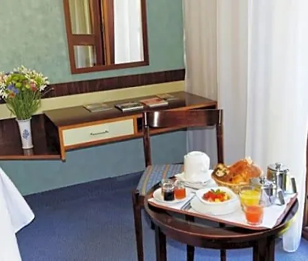 Szálloda Relais Margherita Oggebbio