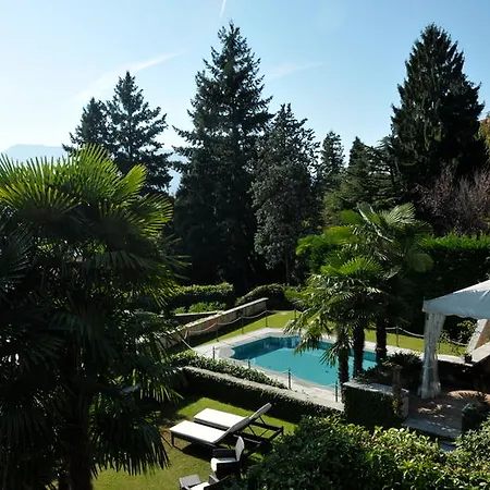 Relais Margherita Отель