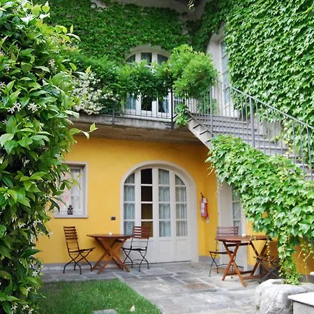 Relais Margherita 3* אוג'ביו